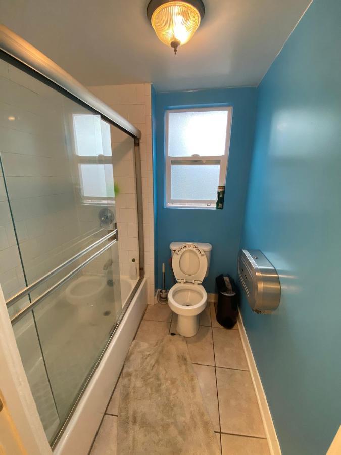Small Private La Bedroom W Wifi - Private Fridge - Ac Near Usc - Exposition Park - Usc Memorial Coliseum - Banc Of California Bmo Stadium - Downtown Los Angeles Dtla - University Of Southern California Usc!!! Ngoại thất bức ảnh