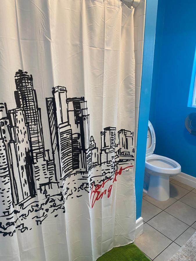 Small Private La Bedroom W Wifi - Private Fridge - Ac Near Usc - Exposition Park - Usc Memorial Coliseum - Banc Of California Bmo Stadium - Downtown Los Angeles Dtla - University Of Southern California Usc!!! Ngoại thất bức ảnh