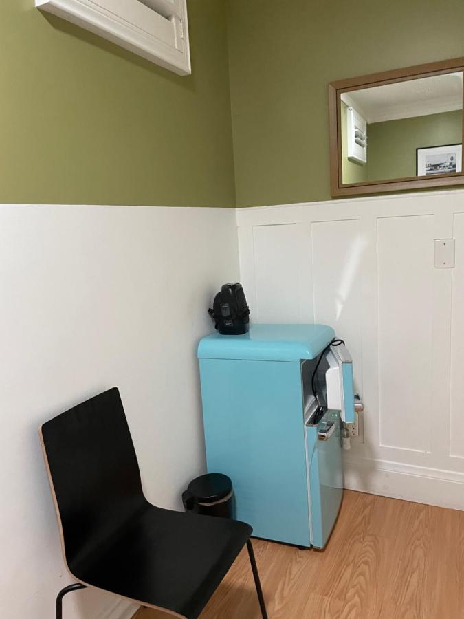 Small Private La Bedroom W Wifi - Private Fridge - Ac Near Usc - Exposition Park - Usc Memorial Coliseum - Banc Of California Bmo Stadium - Downtown Los Angeles Dtla - University Of Southern California Usc!!! Ngoại thất bức ảnh