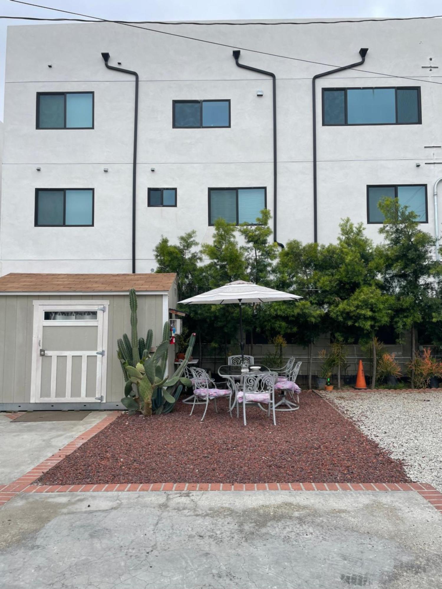 Small Private La Bedroom W Wifi - Private Fridge - Ac Near Usc - Exposition Park - Usc Memorial Coliseum - Banc Of California Bmo Stadium - Downtown Los Angeles Dtla - University Of Southern California Usc!!! Ngoại thất bức ảnh