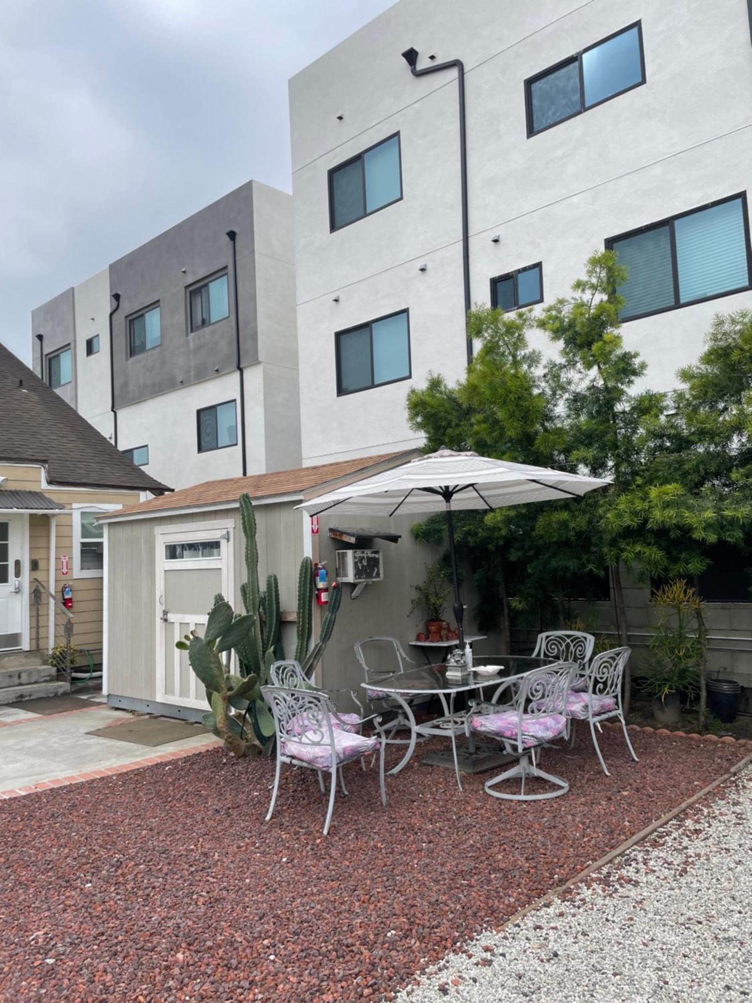 Small Private La Bedroom W Wifi - Private Fridge - Ac Near Usc - Exposition Park - Usc Memorial Coliseum - Banc Of California Bmo Stadium - Downtown Los Angeles Dtla - University Of Southern California Usc!!! Ngoại thất bức ảnh